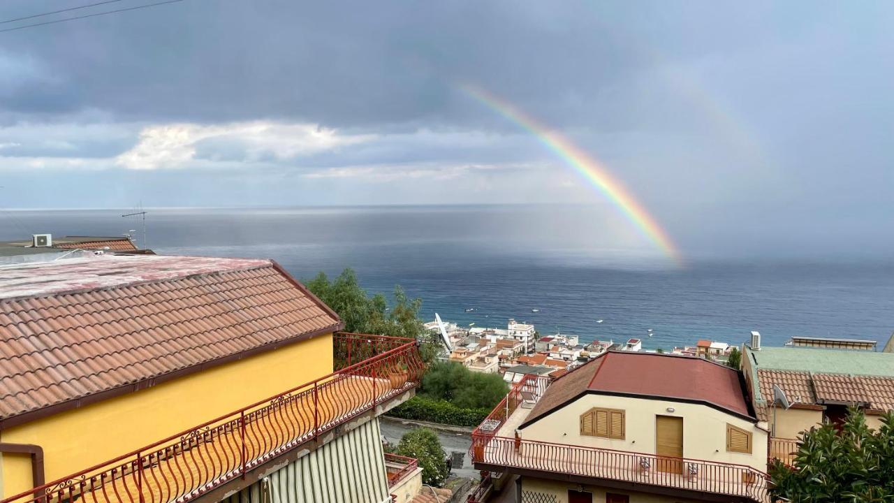 Baia Aurora Letojanni Exterior foto