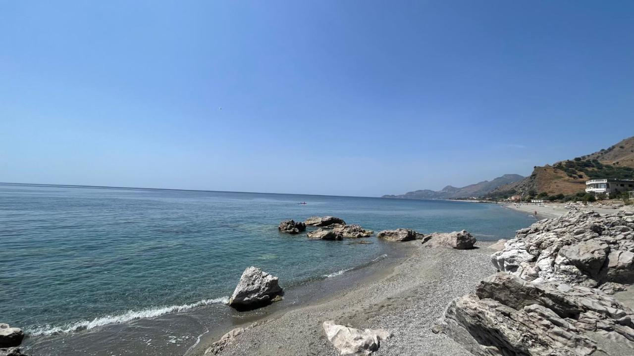 Baia Aurora Letojanni Exterior foto